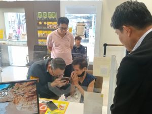ช่วยยายวัย 74 ปี เกือบสูญเงิน 5 ล้าน ให้กับ #แก๊งคอลเซ็นเตอร์